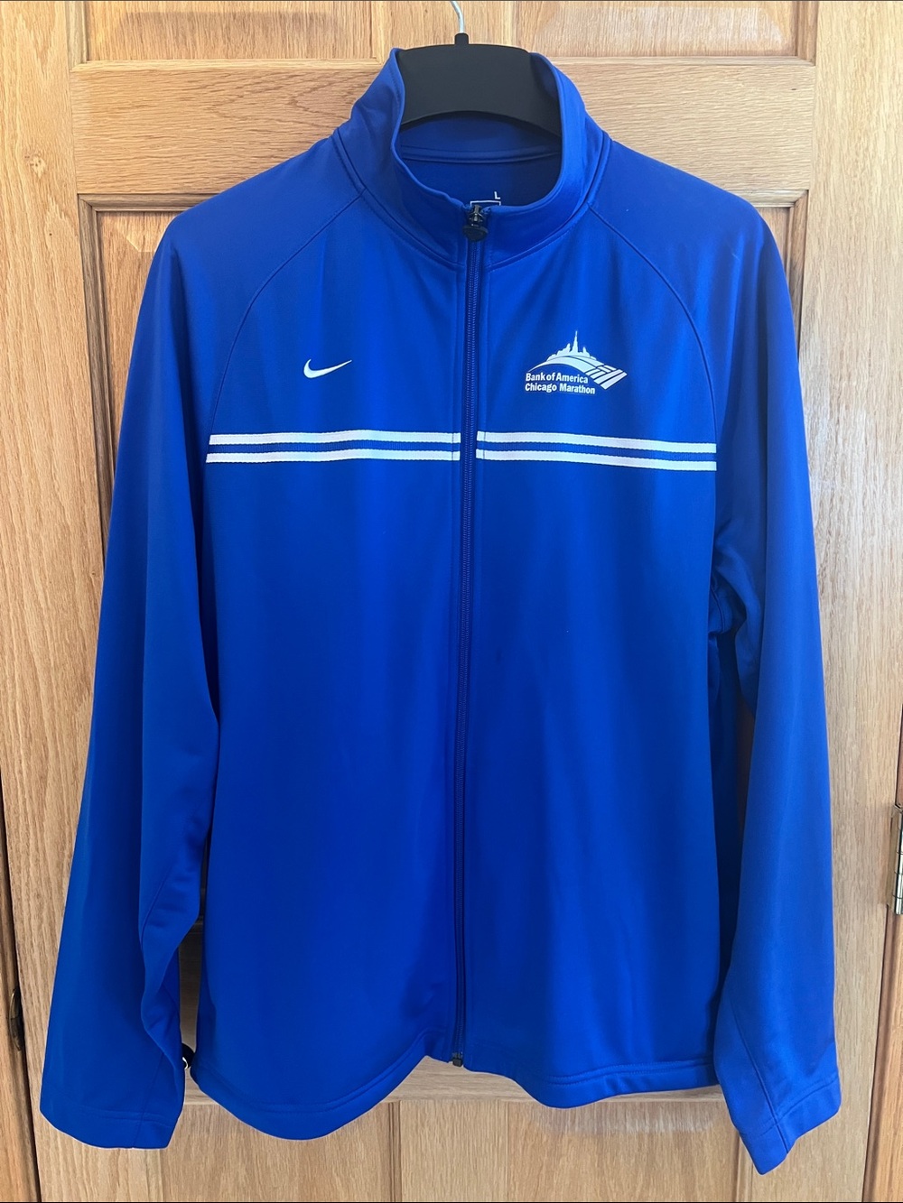 Nike Royal Blue Full-Zip Performance Jacket with White Stripe - Chicago Marathon